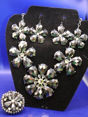 Mixit Gunmetal Rhinestone Sparkle Flower Set-Necklace, Earrings, & Ring